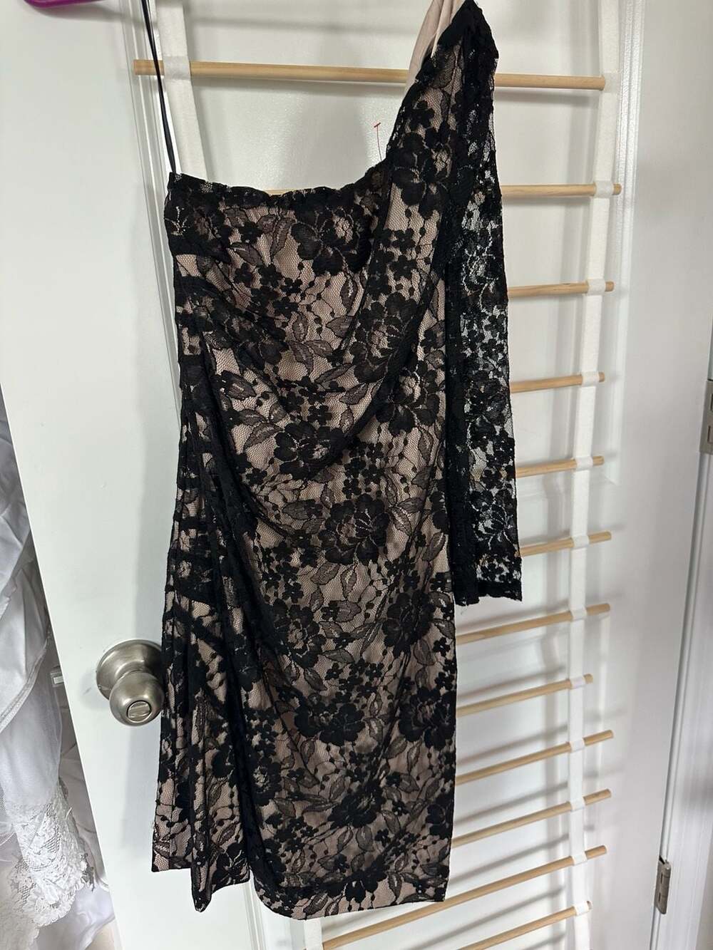 Express One Shoulder Lace Dress Size 4 Black Nude Cocktail